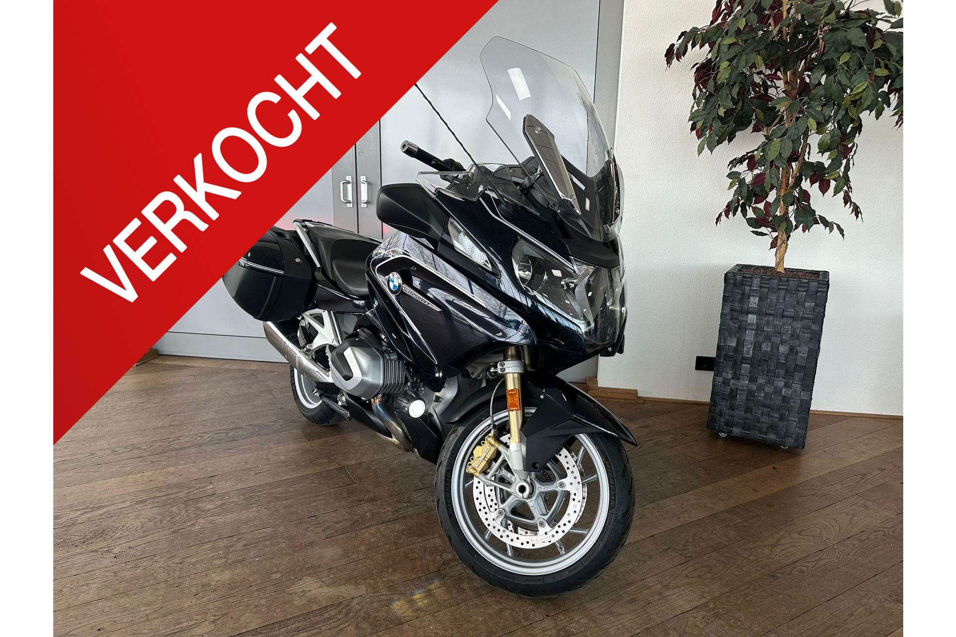 BMW  R 1250 RT *OPTION-719*RADIO*DYN.TOUR.COMF.*KEYLESS*